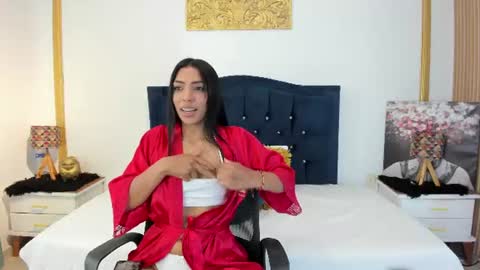 Snapshot of amberrsmith_ chatting on June 13, 2026, 6:17 pm Amber online show from June 13, 2026, 6:17 pm