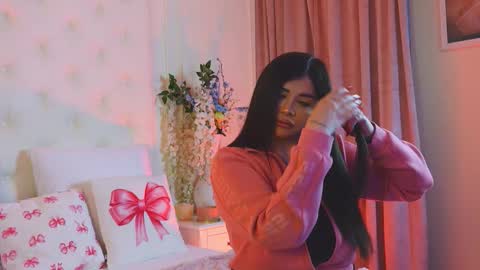 Amberseyes online show from March 22, 2026, 9:23 am