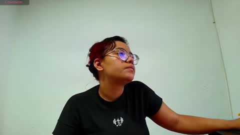 Amelia  Lucas online show from January 8, 2025, 4:02 am