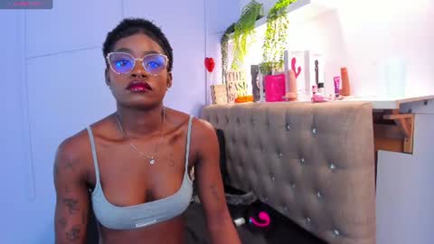 Snapshot of amelia_adms chatting on July 6, 2026, 3:03 pm Amelia Adams online show from July 6, 2026, 3:03 pm