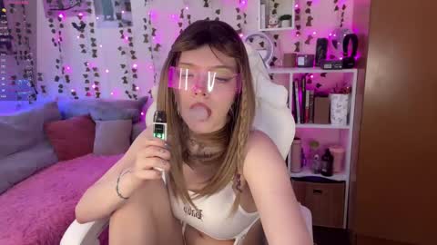 Snapshot of amelia_aley_ chatting on February 9, 2025, 9:05 am Amelia Aley online show from February 9, 2025, 9:05 am