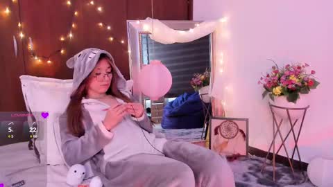   online show from February 28, 2025, 3:37 pm