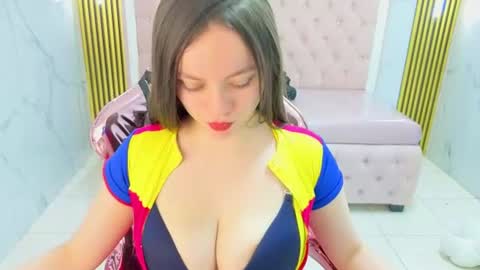 amelia_cooper_s online show from June 23, 2026, 7:56 pm
