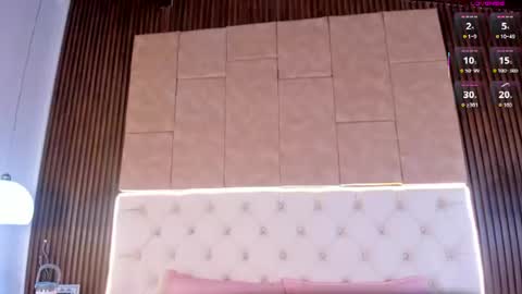 Snapshot of amelia_rossetti chatting on July 8, 2026, 11:15 am amelia rossetti online show from July 8, 2026, 11:15 am