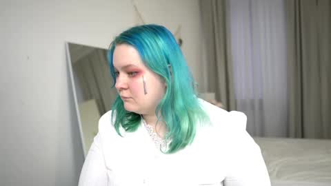 Amelia online show from May 31, 2026, 3:19 pm