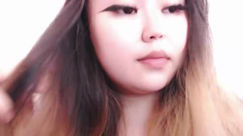 Amelia online show from May 8, 2026, 5:18 pm