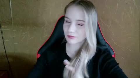 Snapshot of ameliaa333 chatting on May 28, 2026, 3:04 am Amelia online show from May 28, 2026, 3:04 am