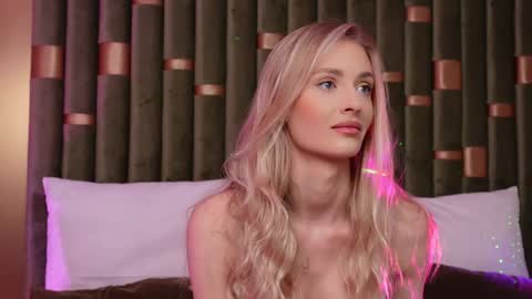 Amelia online show from January 13, 2025, 8:05 am