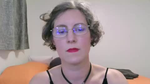 Ameliaishka online show from March 11, 2026, 8:26 pm