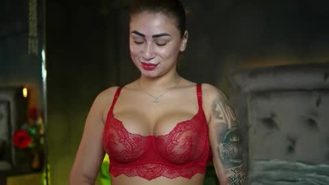  Amelia  online show from November 23, 2025, 8:08 pm