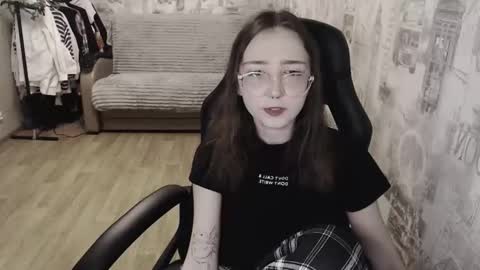 Snapshot of ameliakamishiro chatting on January 4, 2025, 3:07 pm Amelia online show from January 4, 2025, 3:07 pm