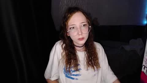 Snapshot of ameliakamishiro chatting on October 2, 2025, 3:30 pm Amelia online show from October 2, 2025, 3:30 pm