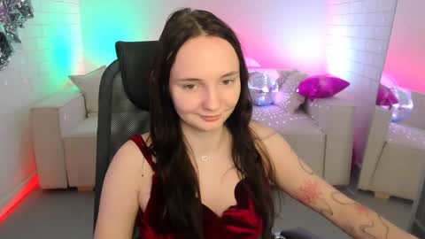 Amelia online show from February 6, 2025, 8:29 am