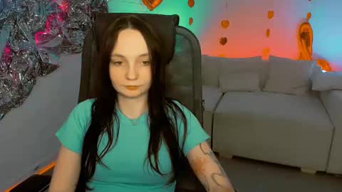 Amelia online show from February 26, 2025, 12:36 pm