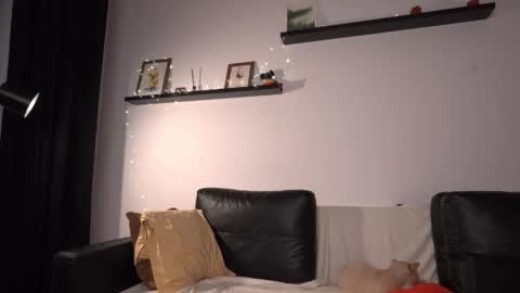 Amelia   online show from February 1, 2026, 3:32 pm