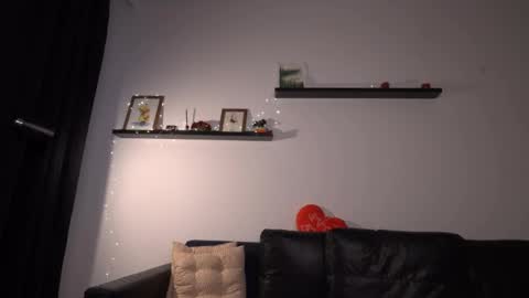 Amelia   online show from February 15, 2026, 2:58 pm