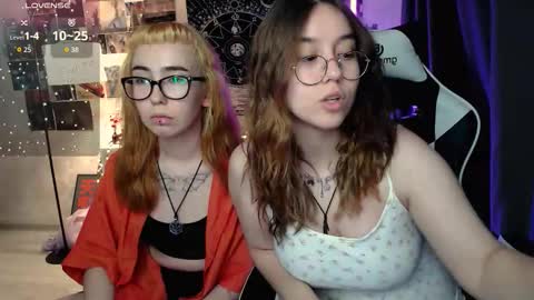 Snapshot of ameliameadd chatting on September 16, 2025, 7:53 am Amelia online show from September 16, 2025, 7:53 am