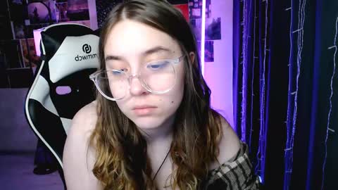 Snapshot of ameliameadd chatting on April 23, 2026, 11:09 am Amelia online show from April 23, 2026, 11:09 am