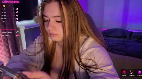 Amelia online show from June 1, 2026, 8:49 am