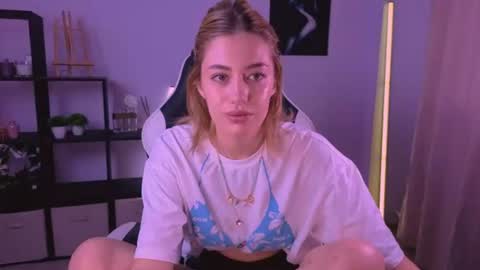 ameliarosaline online show from June 27, 2026, 3:44 am