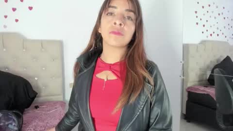 amelie brown online show from May 4, 2026, 2:35 pm