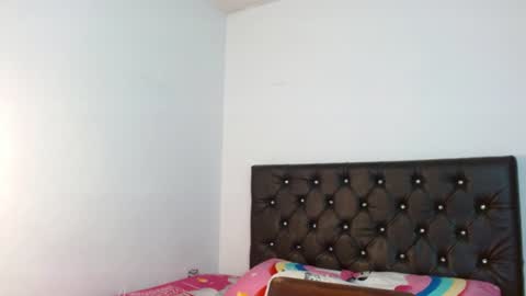 Snapshot of ameliejoness_ chatting on July 14, 2026, 7:30 pm Ameliejoness online show from July 14, 2026, 7:30 pm