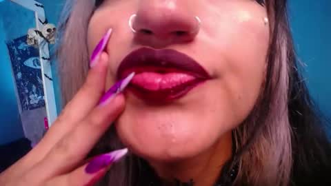 AMELIEROUS .. see you tomorrow  kisses online show from March 26, 2026, 1:11 am