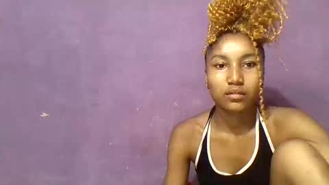 amelisy20005 online show from January 10, 2026, 6:37 am