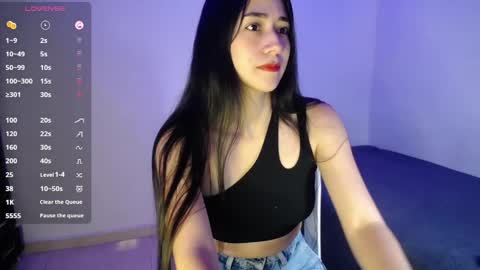 Snapshot of amelycaro chatting on December 8, 2024, 5:29 am Amely  online show from December 8, 2024, 5:29 am