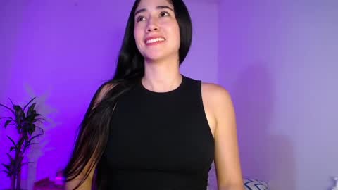 Snapshot of amelycaro chatting on February 5, 2025, 5:52 am Amely  online show from February 5, 2025, 5:52 am