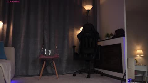 Amy  online show from March 5, 2026, 1:34 am