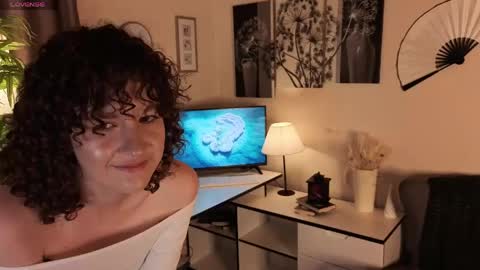 Snapshot of amfi_dust chatting on May 31, 2026, 6:09 pm Alivia online show from May 31, 2026, 6:09 pm