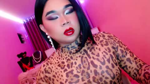 Queen Mireska online show from February 1, 2025, 2:45 pm