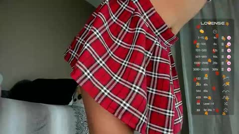 Amia online show from October 30, 2025, 1:51 am