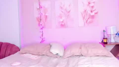 AmiiClark  online show from March 22, 2026, 7:06 pm