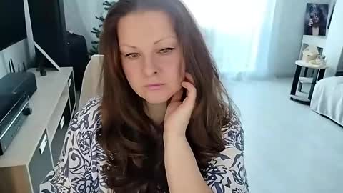 Mila online show from February 22, 2026, 8:57 am