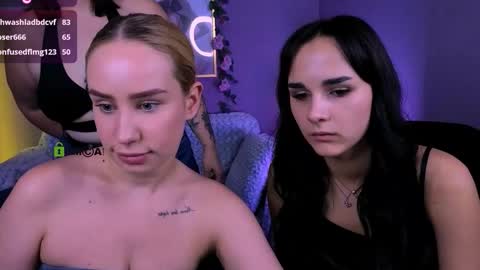 Snapshot of amina_lovers chatting on October 14, 2025, 12:22 am Amina online show from October 14, 2025, 12:22 am
