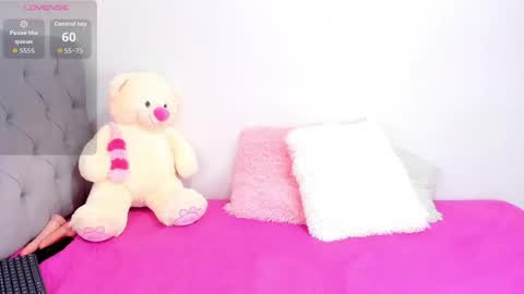 amira_princesswc online show from June 1, 2026, 7:26 pm