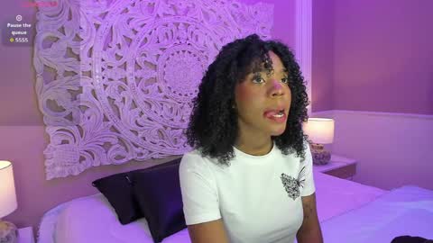 Snapshot of amirajones chatting on May 13, 2026, 8:38 pm amirajones online show from May 13, 2026, 8:38 pm