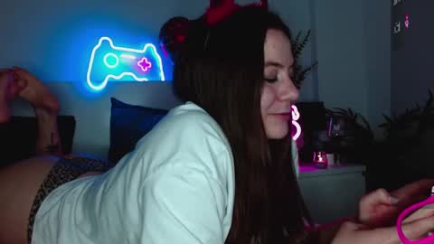 AmiraSkai online show from February 21, 2025, 6:37 pm