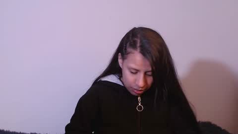 Snapshot of amity_jones chatting on March 2, 2026, 12:34 pm Amity online show from March 2, 2026, 12:34 pm