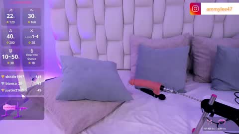 Snapshot of ammy_leee_ chatting on February 9, 2025, 7:52 pm Ammyy online show from February 9, 2025, 7:52 pm