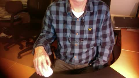 Snapshot of amor2200 chatting on March 6, 2025, 7:10 pm Amor2200 online show from March 6, 2025, 7:10 pm