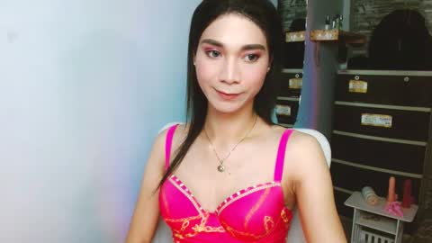 Snapshot of amorous_tina chatting on November 8, 2025, 5:51 am Tina online show from November 8, 2025, 5:51 am
