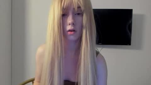 amy1_1 online show from October 4, 2025, 5:27 am