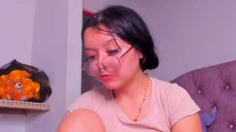 tatiana 3 online show from April 27, 2026, 6:44 am