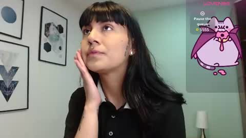Snapshot of amy__adams1 chatting on June 12, 2026, 4:44 am Amy 3 online show from June 12, 2026, 4:44 am