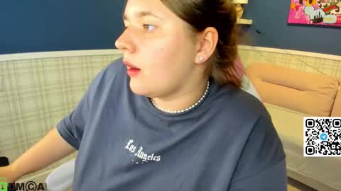 Snapshot of amy__wood chatting on September 14, 2025, 8:13 am AmyGMT 2 Mon-Sun  0300am-0900am  online show from September 14, 2025, 8:13 am