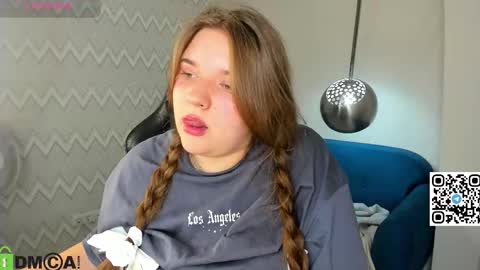 Snapshot of amy__wood chatting on September 18, 2025, 11:01 am AmyGMT 2 Mon-Sun  0300am-0900am  online show from September 18, 2025, 11:01 am