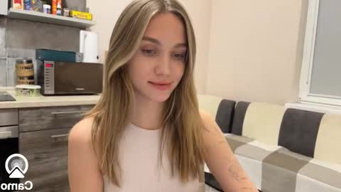 Snapshot of amy_chill chatting on December 12, 2024, 5:37 pm Amy Chill online show from December 12, 2024, 5:37 pm